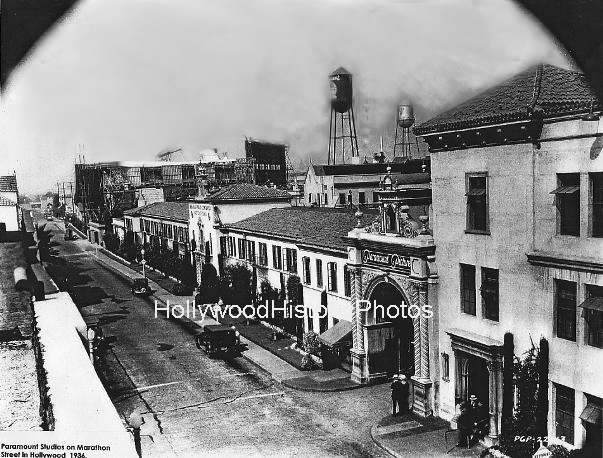 Paramount 1936RT.jpg